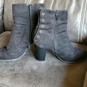 Woman's ankle boots